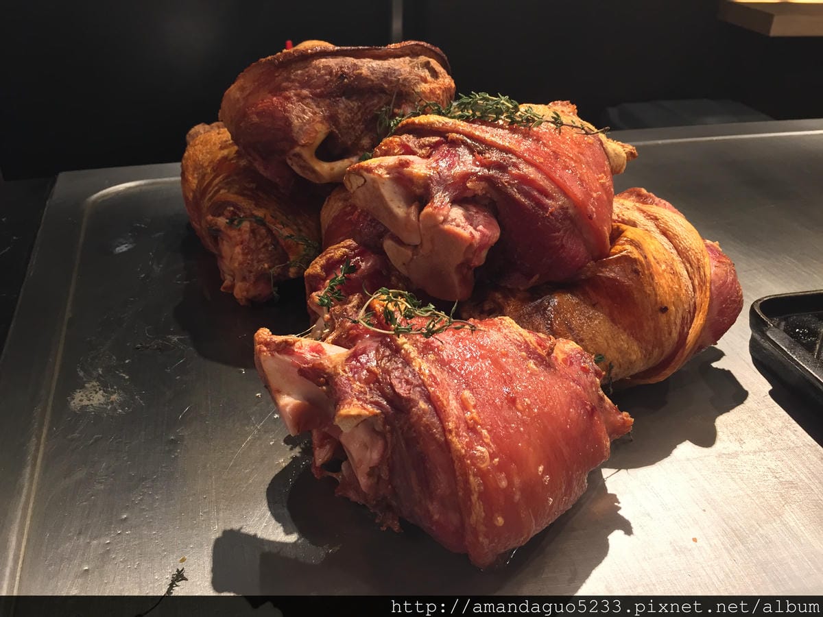 食記-台北市中山區傳說中的全台Buffet營業額NO.1
