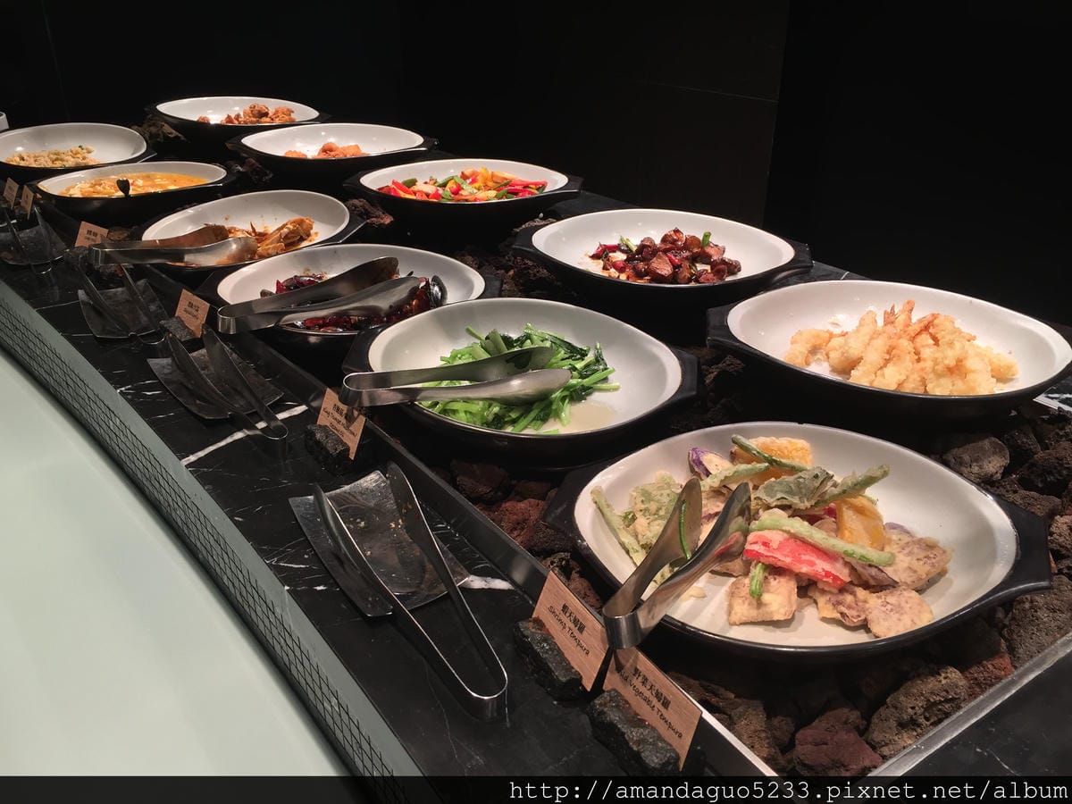 食記-台北市中山區傳說中的全台Buffet營業額NO.1