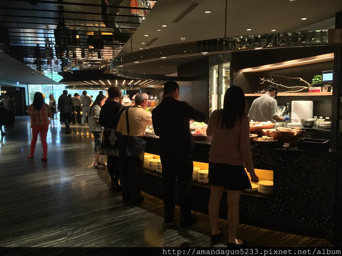 食記-台北市中山區傳說中的全台Buffet營業額NO.1