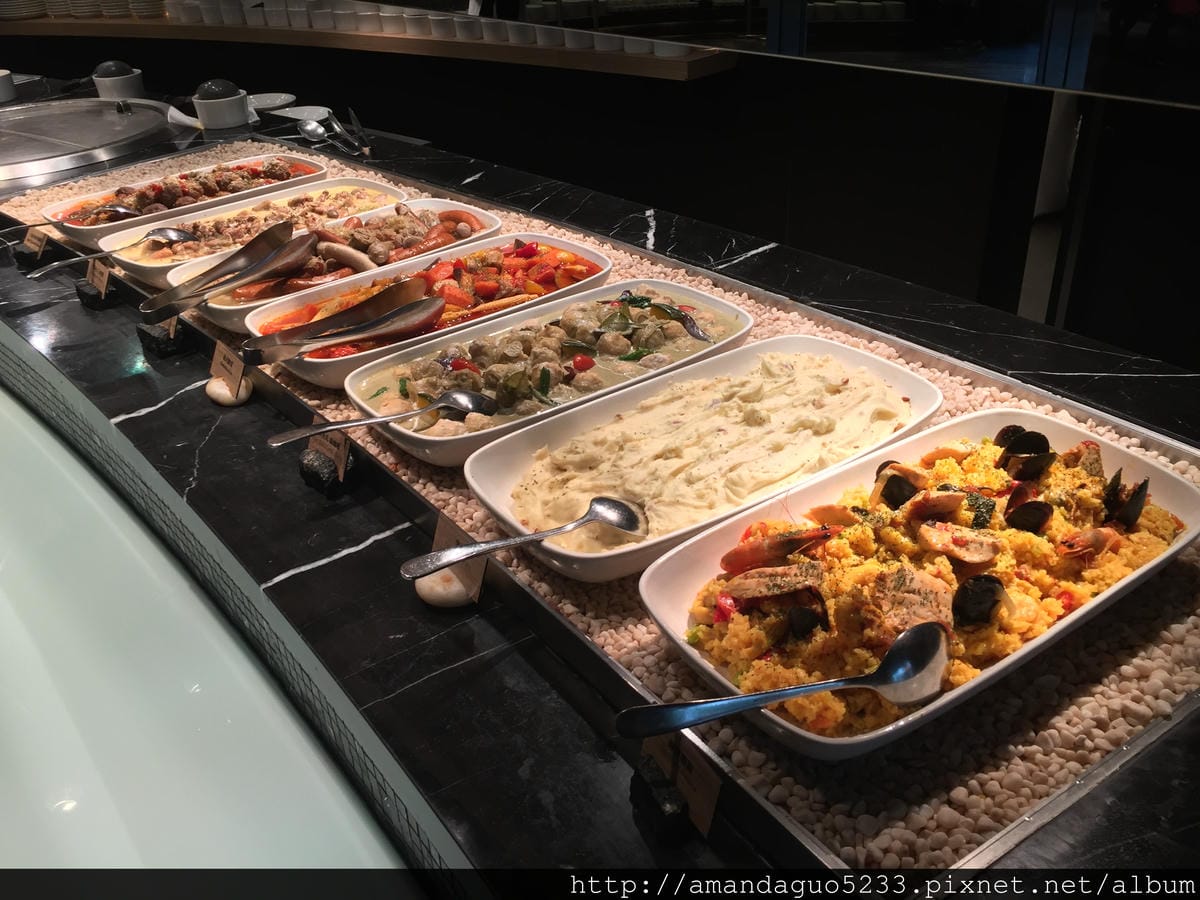 食記-台北市中山區傳說中的全台Buffet營業額NO.1