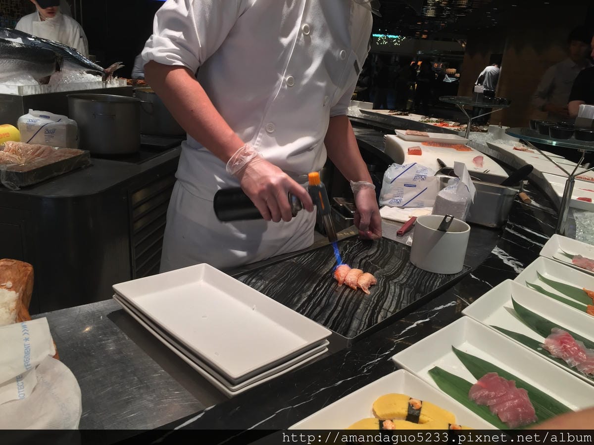 食記-台北市中山區傳說中的全台Buffet營業額NO.1