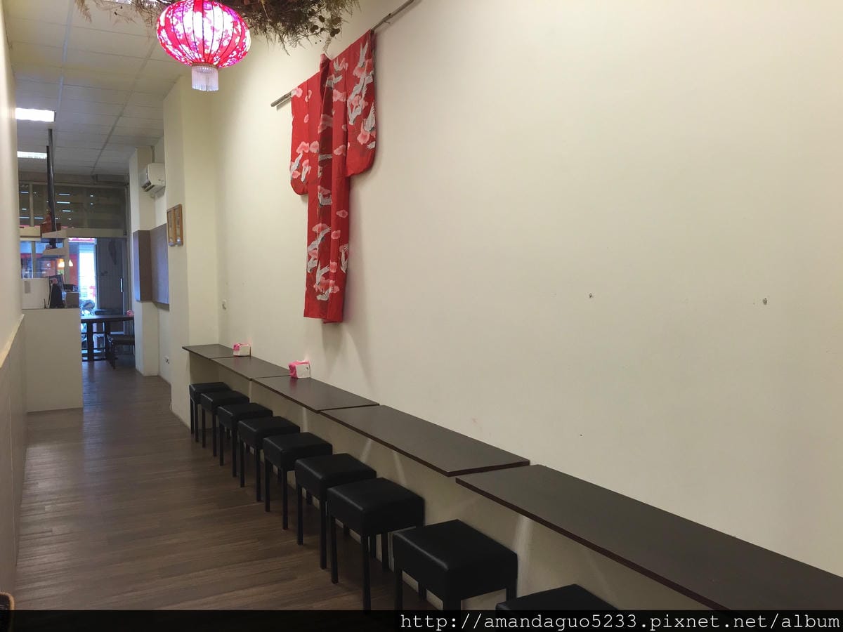食記-新北市蘆洲區爍拉麵用料實在、環境親切的美味平價日