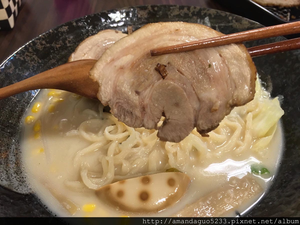 食記-新北市蘆洲區爍拉麵用料實在、環境親切的美味平價日