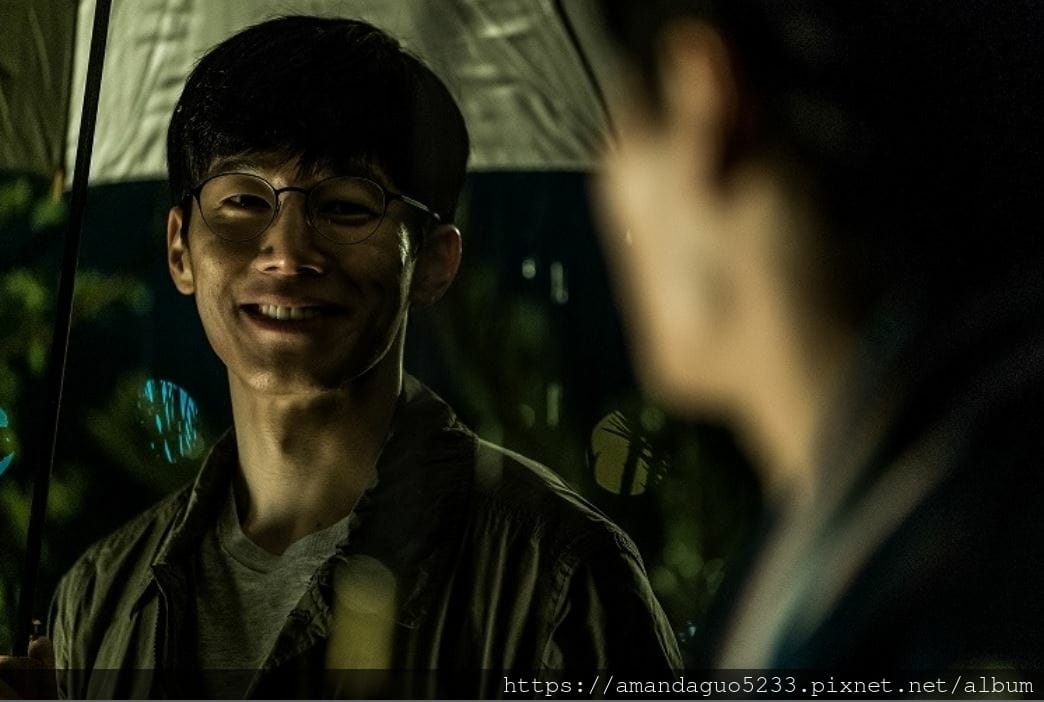 韓國電影劇透分享記憶之夜驚悚+燒腦+鬼魅般的氣氛,反轉