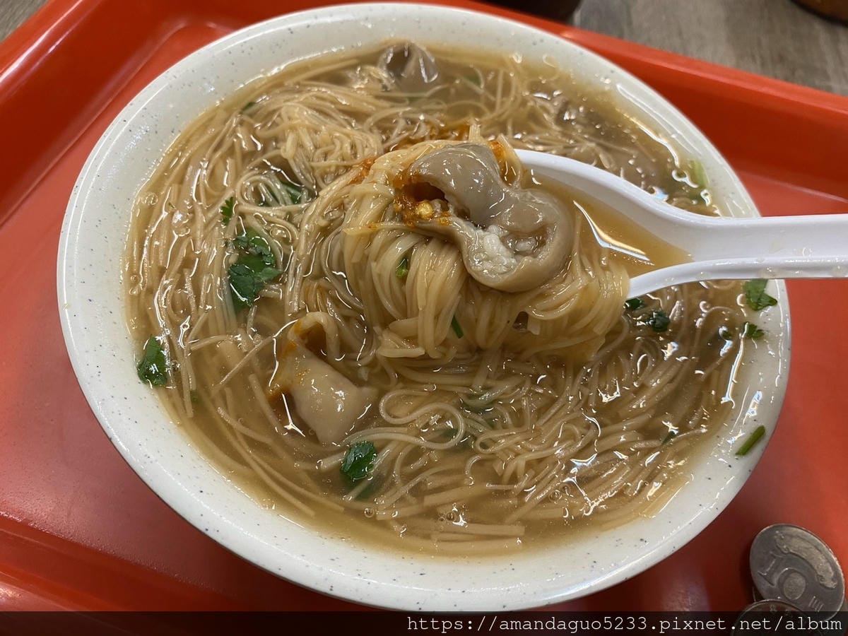 食記-台北市南港區南港鐵字號麵線隱身巷弄內,清爽無勾芡