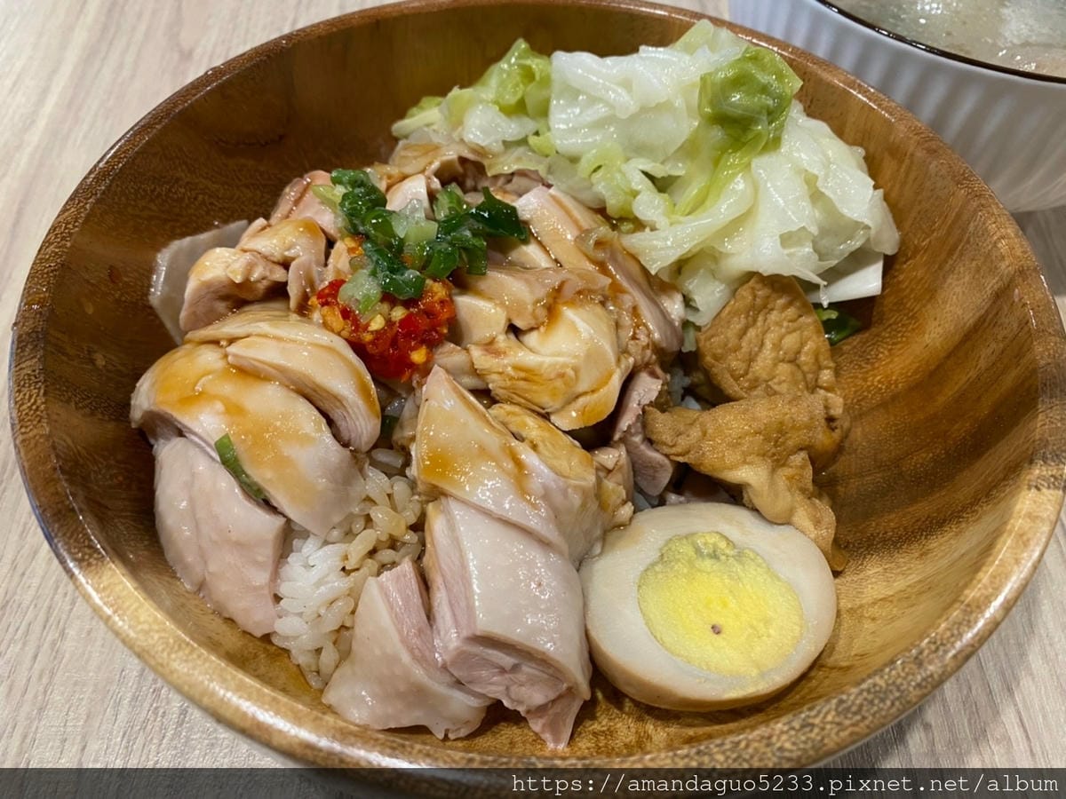 食記-台北市信義區老哥雞肉飯乾拌麵捷運市府站新開幕人氣