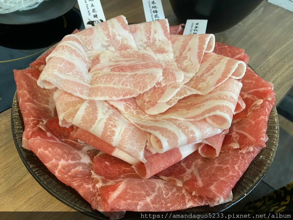 食記-台北市信義區舞鶴個人鍋(台北信義店)一個人也能獨