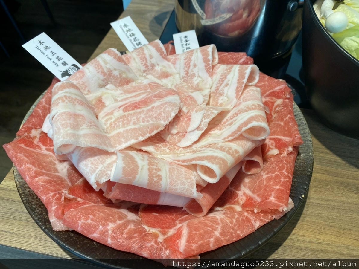 食記-台北市信義區舞鶴個人鍋(台北信義店)一個人也能獨