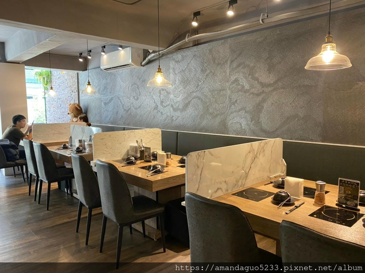 食記-台北市信義區舞鶴個人鍋(台北信義店)一個人也能獨