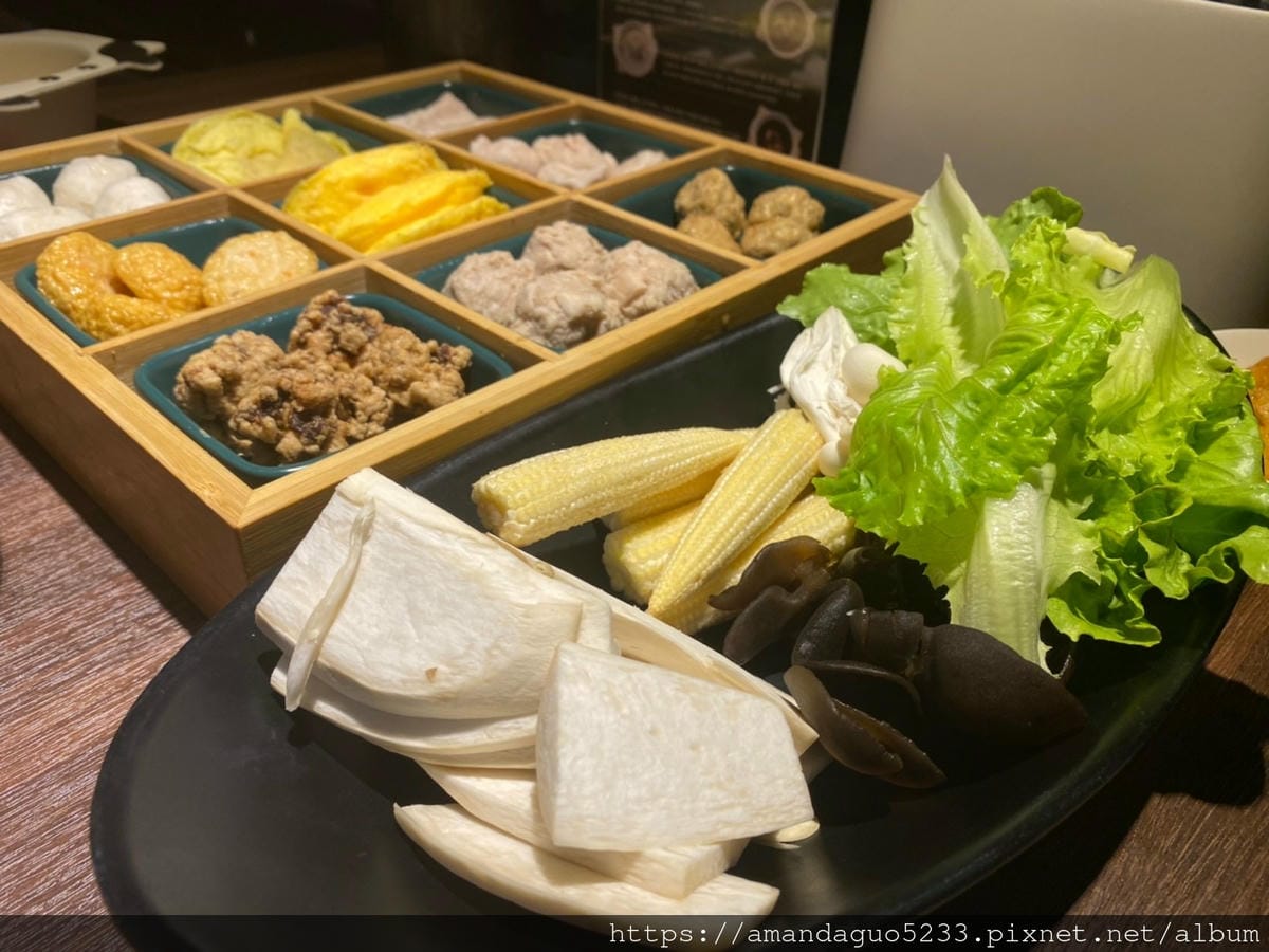 食記-台北市大安區涮辛酸麻辣火鍋吃到飽新開幕火鍋店開箱