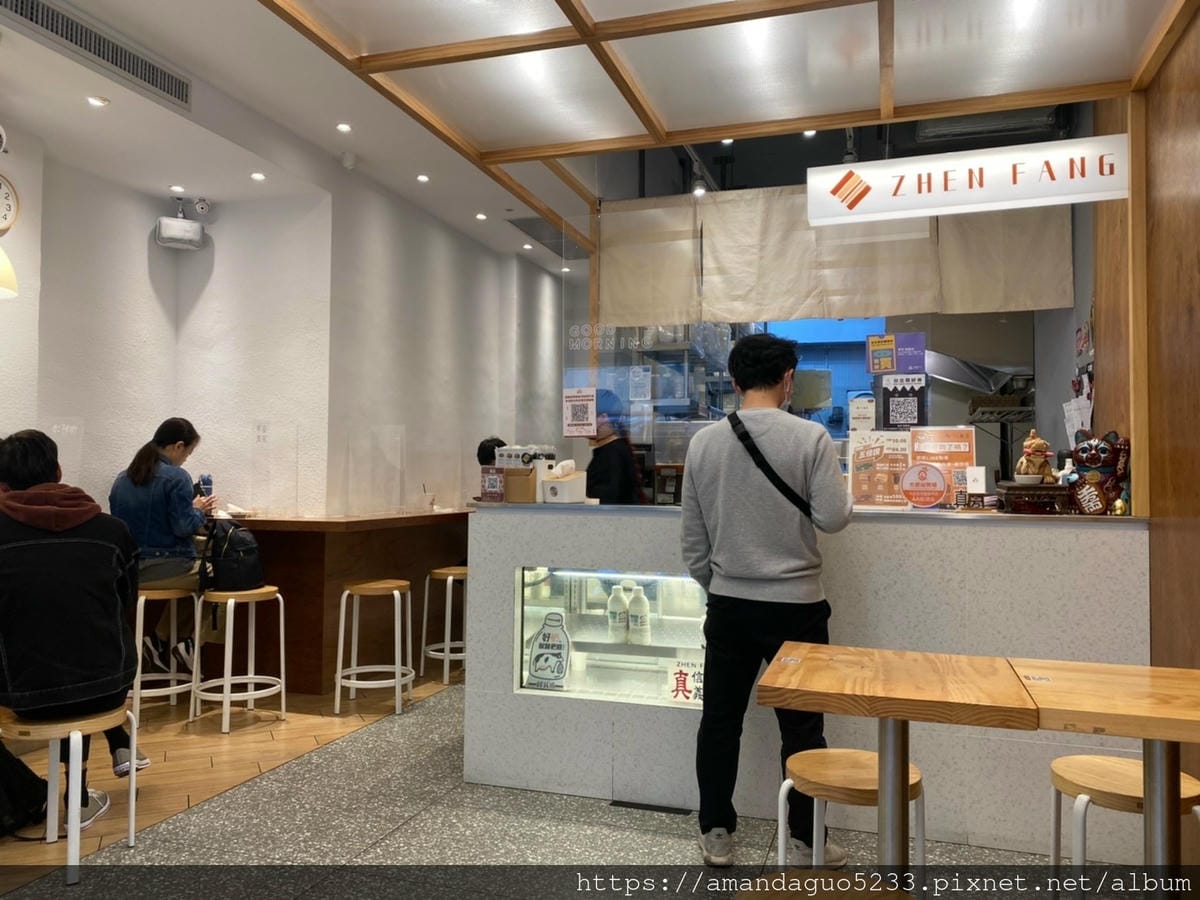 食記-台北市信義區真芳碳烤土司(市府店)簡單卻不簡單的