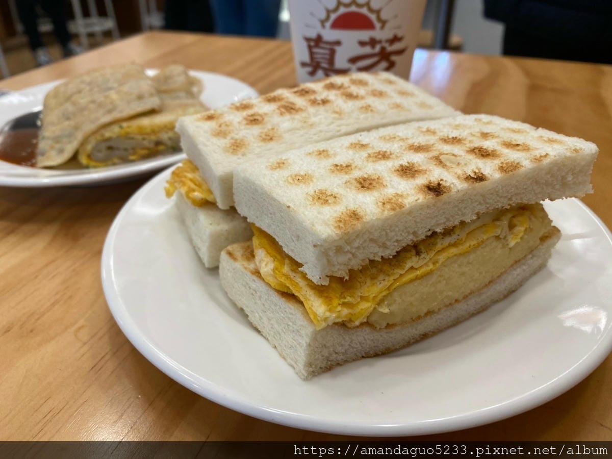 食記-台北市信義區真芳碳烤土司(市府店)簡單卻不簡單的