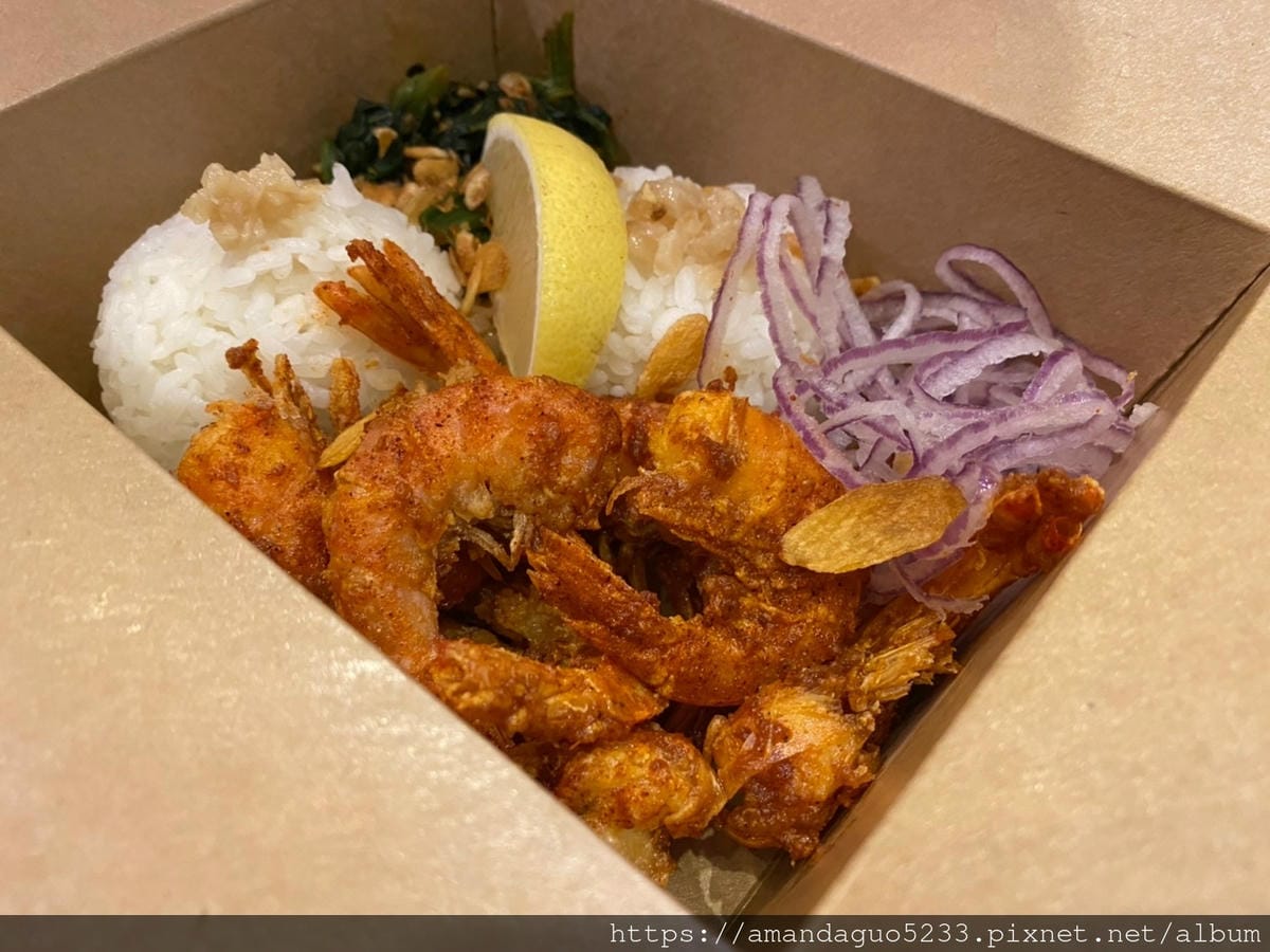 食記-台北市信義區飯丸屋(台北松菸店)沖繩風味飯糰、蝦 食記-台北市信義區飯丸屋(台北松菸店)沖繩風味飯糰、蝦
