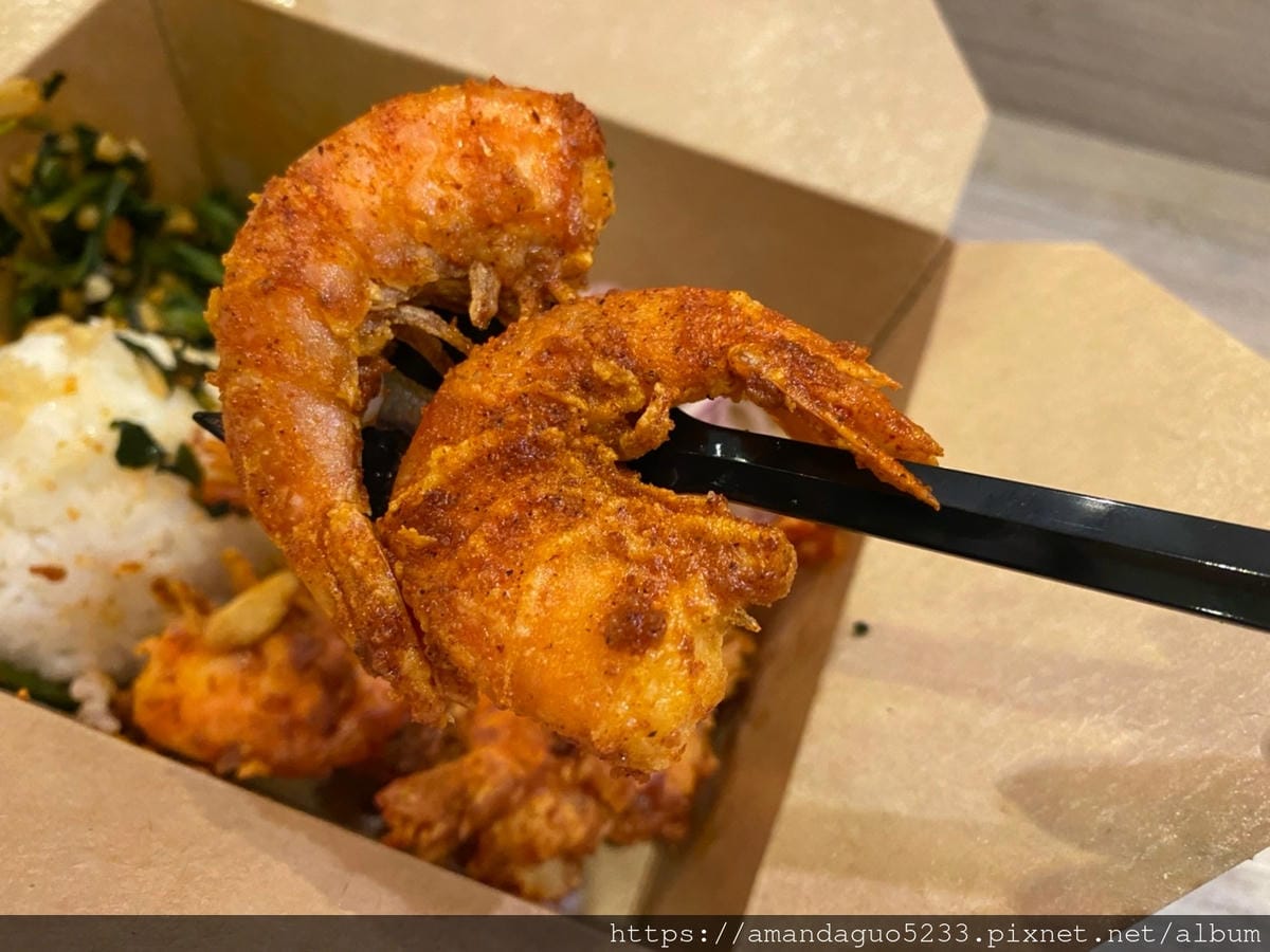 食記-台北市信義區飯丸屋(台北松菸店)沖繩風味飯糰、蝦 食記-台北市信義區飯丸屋(台北松菸店)沖繩風味飯糰、蝦