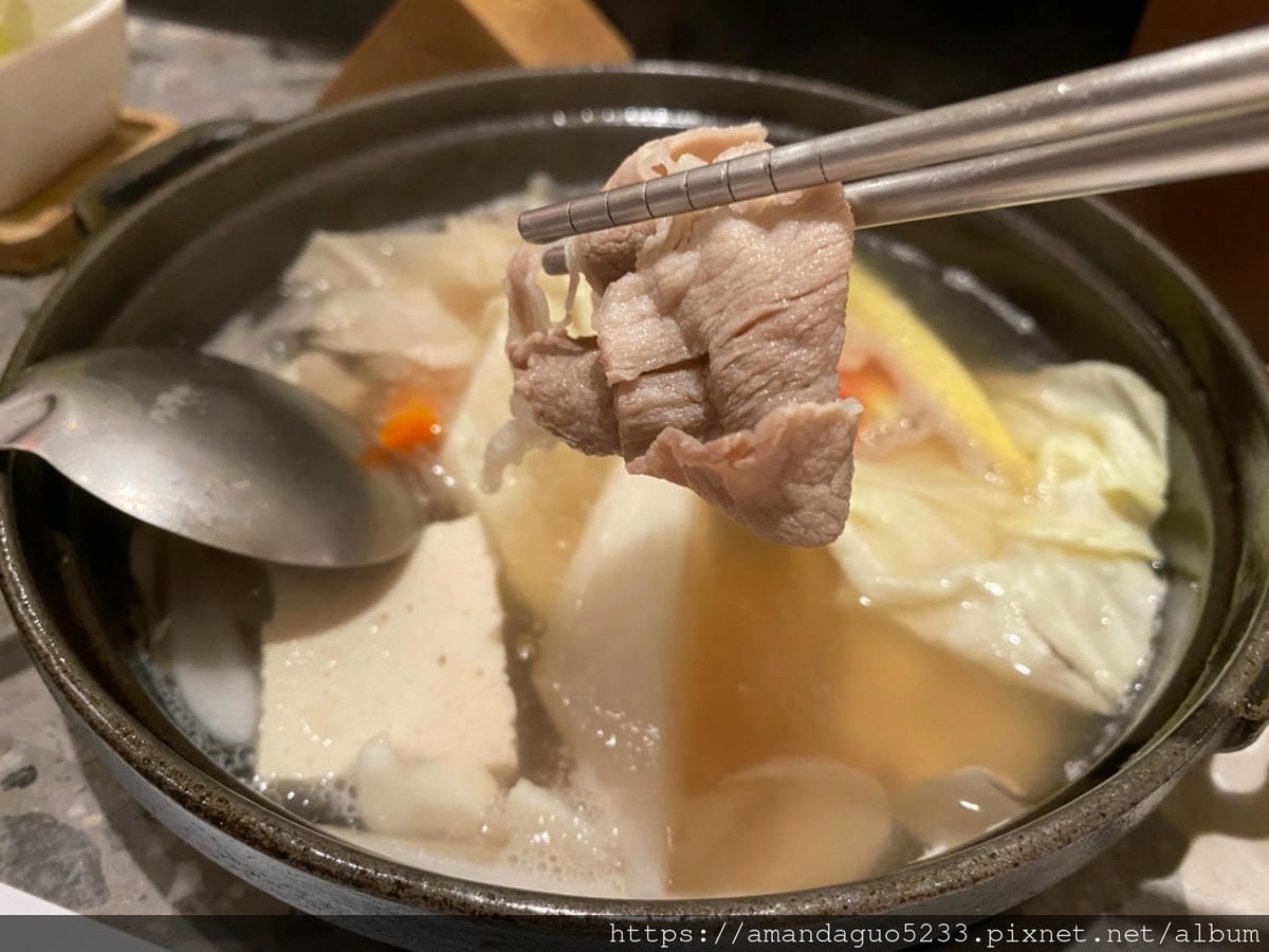 食記-台北市信義區小川鍋物(信義店)在地小農節氣食蔬V 食記-台北市信義區小川鍋物(信義店)在地小農節氣食蔬V