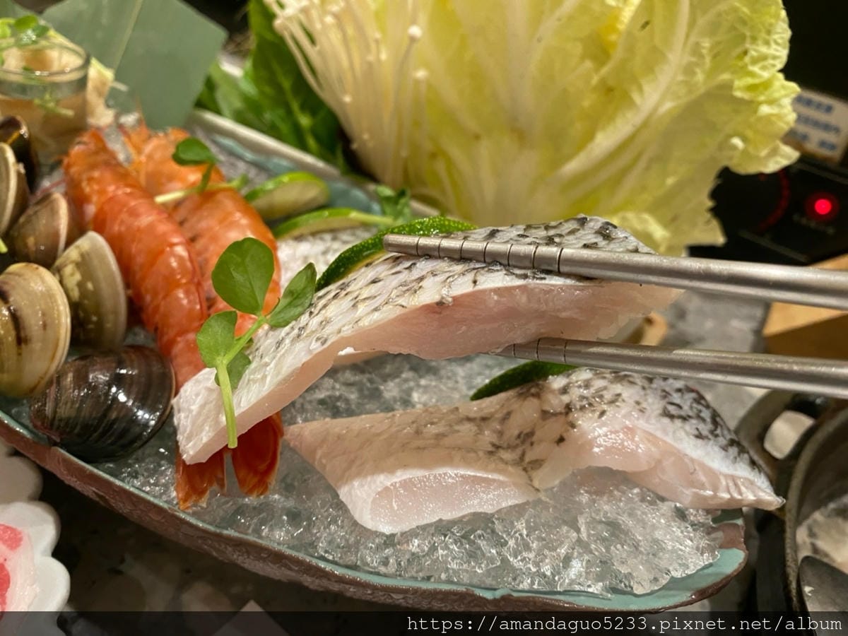 食記-台北市信義區小川鍋物(信義店)在地小農節氣食蔬V 食記-台北市信義區小川鍋物(信義店)在地小農節氣食蔬V