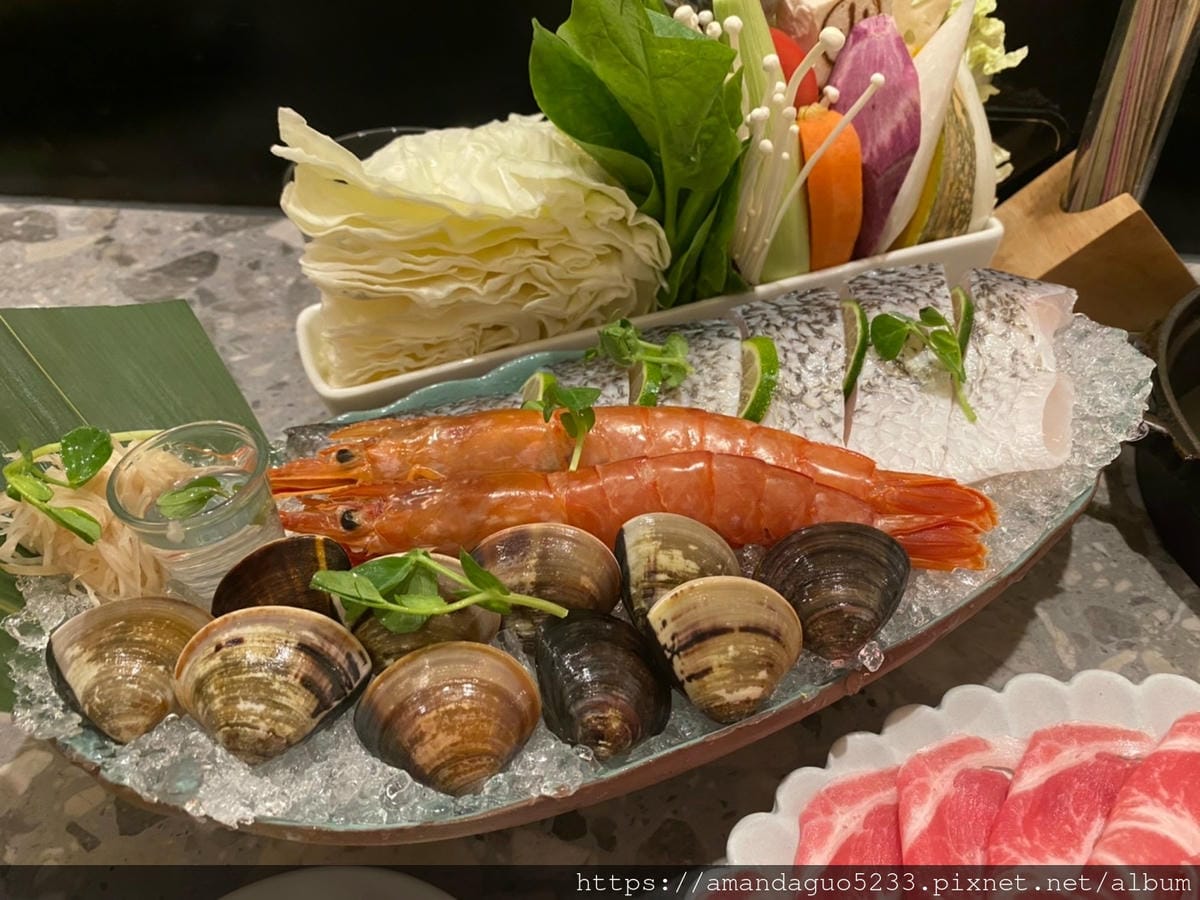 食記-台北市信義區小川鍋物(信義店)在地小農節氣食蔬V 食記-台北市信義區小川鍋物(信義店)在地小農節氣食蔬V
