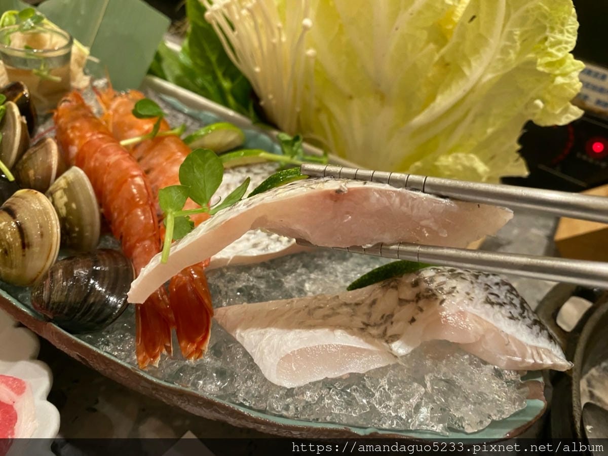 食記-台北市信義區小川鍋物(信義店)在地小農節氣食蔬V 食記-台北市信義區小川鍋物(信義店)在地小農節氣食蔬V
