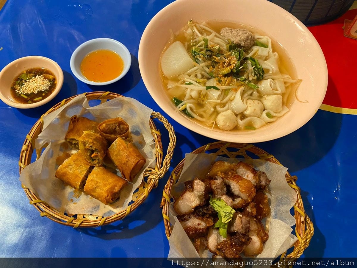食記-台北市信義區哈哈羅55泰式船麵(信義店)信義區吹 食記-台北市信義區哈哈羅55泰式船麵(信義店)信義區吹