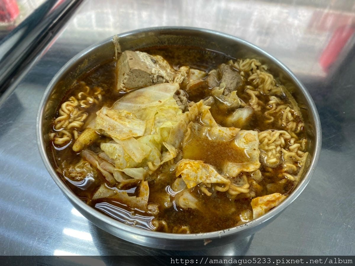 食記-台北市信義區鴨香煲(信義忠孝店)永吉路30巷內百