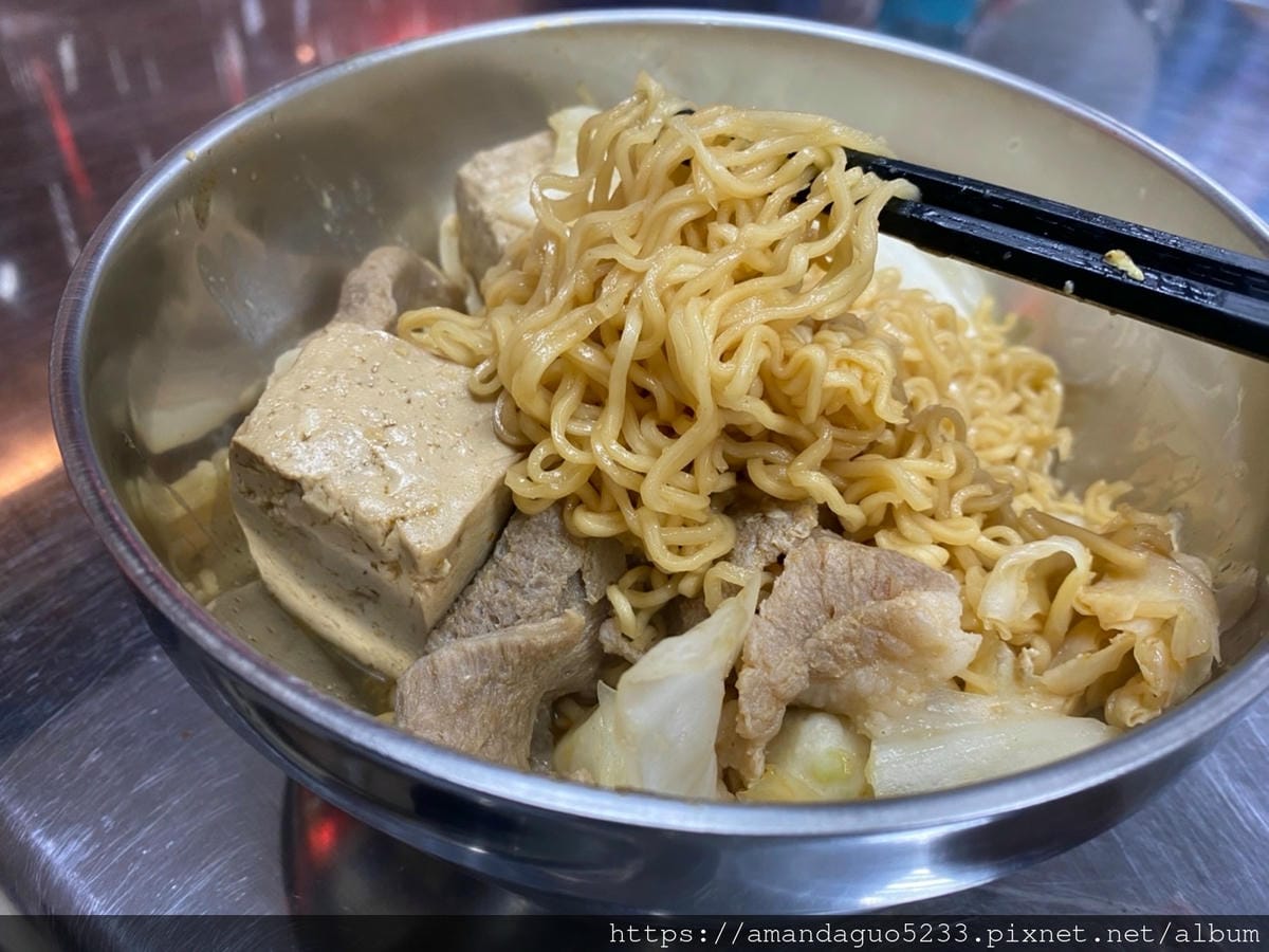 食記-台北市信義區鴨香煲(信義忠孝店)永吉路30巷內百