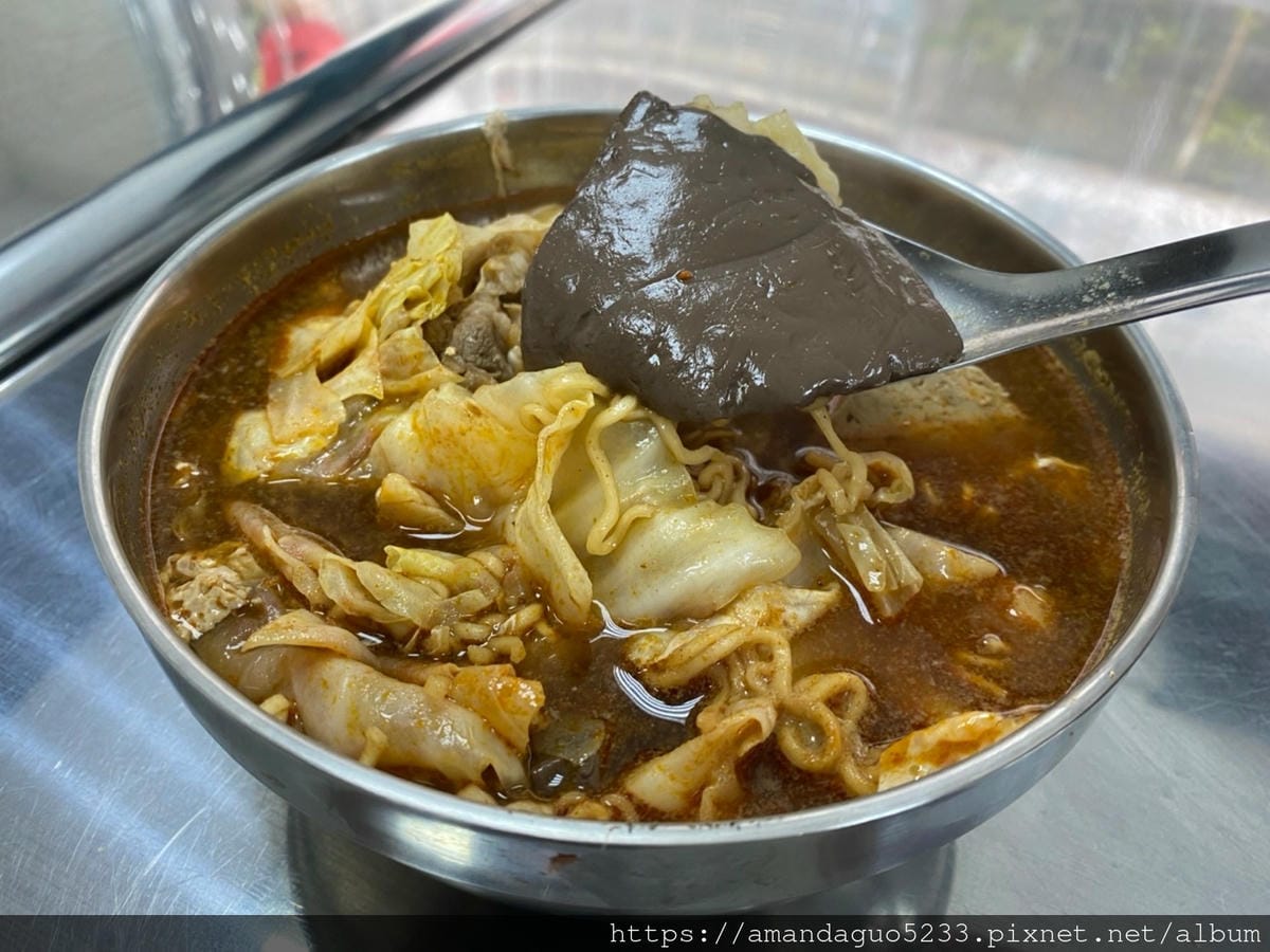 食記-台北市信義區鴨香煲(信義忠孝店)永吉路30巷內百