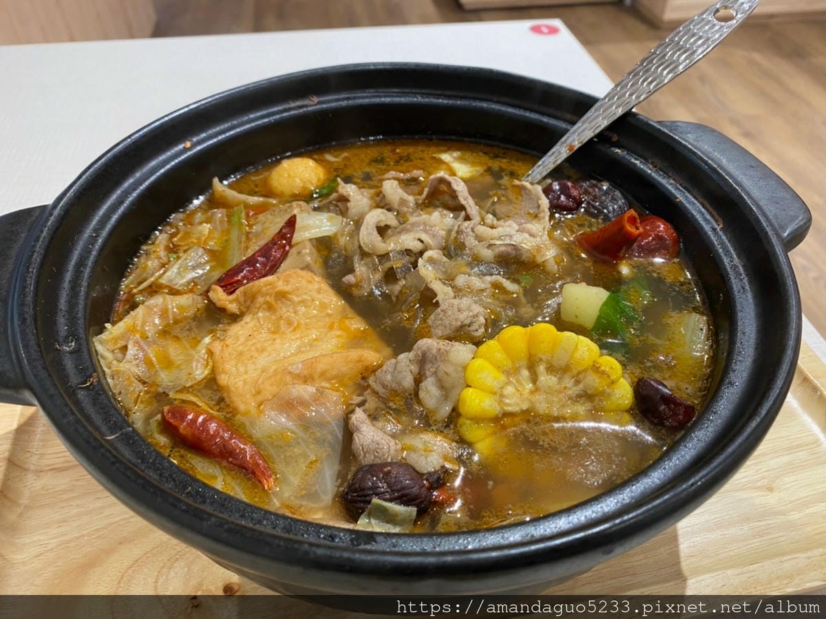 食記-台北市大安區元心燃麻辣堂可以喝的麻辣湯鍋!又香又