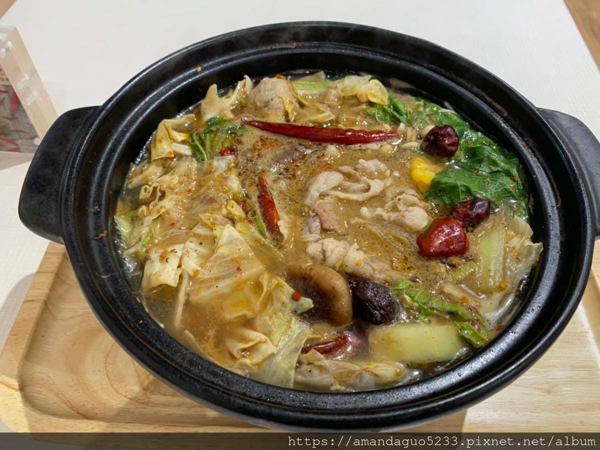 食記-台北市大安區元心燃麻辣堂可以喝的麻辣湯鍋!又香又