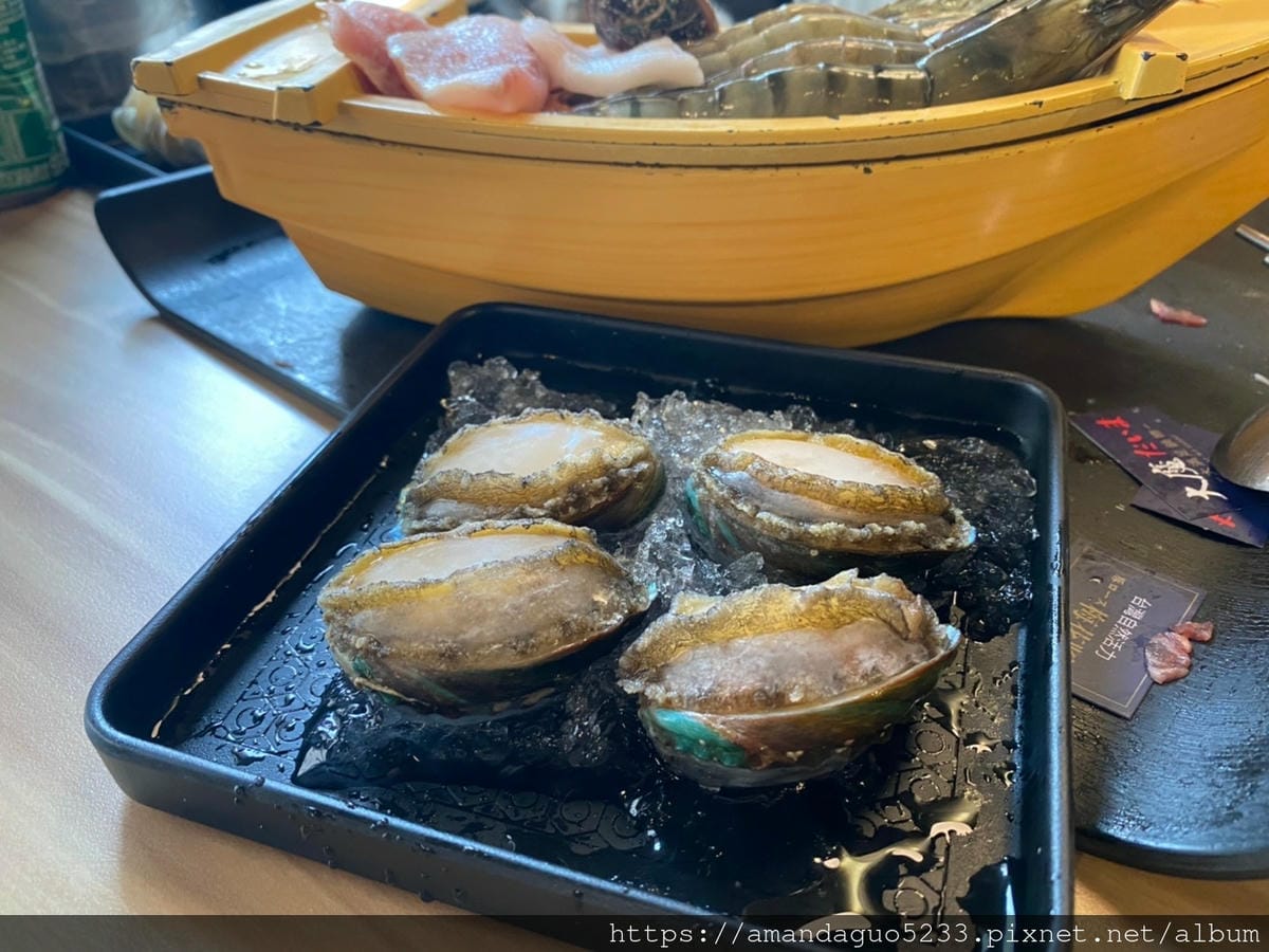 食記-新北市新莊區大魔大滿足鍋物(新莊店)超份量的澎派