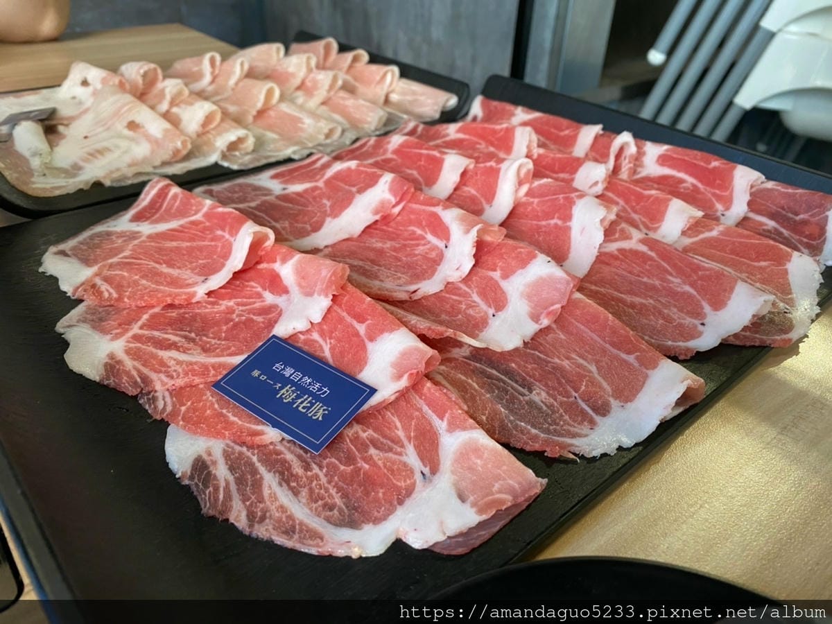 食記-新北市新莊區大魔大滿足鍋物(新莊店)超份量的澎派