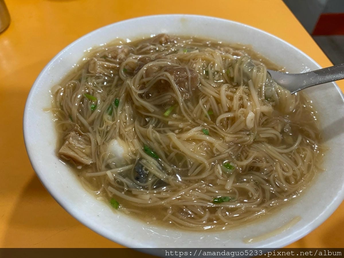 食記-台北市中山區麵線傳奇不管何時來都排著隊的麵線店! 食記-台北市中山區麵線傳奇不管何時來都排著隊的麵線店!