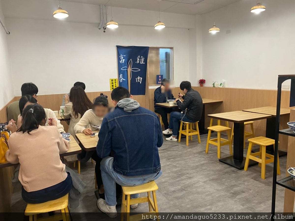 食記-台北市信義區富春雞肉吳興街小清新雞肉飯,鹹甜甘醇 食記-台北市信義區富春雞肉吳興街小清新雞肉飯,鹹甜甘醇