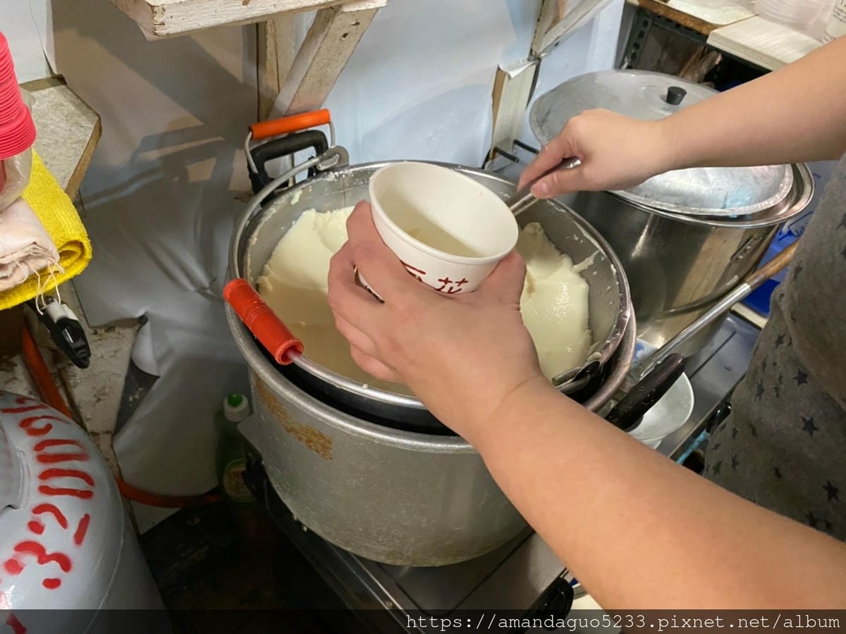 食記-台北市中正區江記東門豆花東門市場內豆香濃郁綿密的 食記-台北市中正區江記東門豆花東門市場內豆香濃郁綿密的