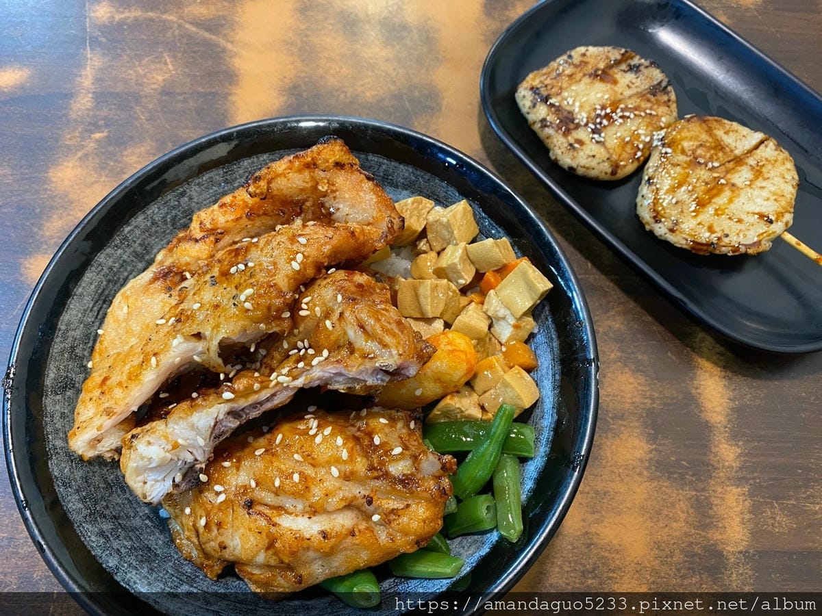 食記-台北市信義區烤師傅烤肉飯永吉路飄香烤肉飯,和風雞 食記-台北市信義區烤師傅烤肉飯永吉路飄香烤肉飯,和風雞