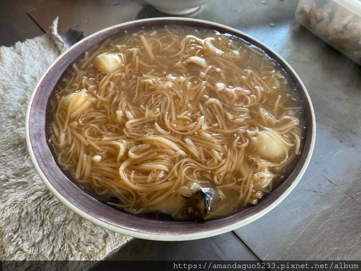 食記-台北市北投區中央北蚵仔麵線湯頭不一樣的麵線!鮮蚵