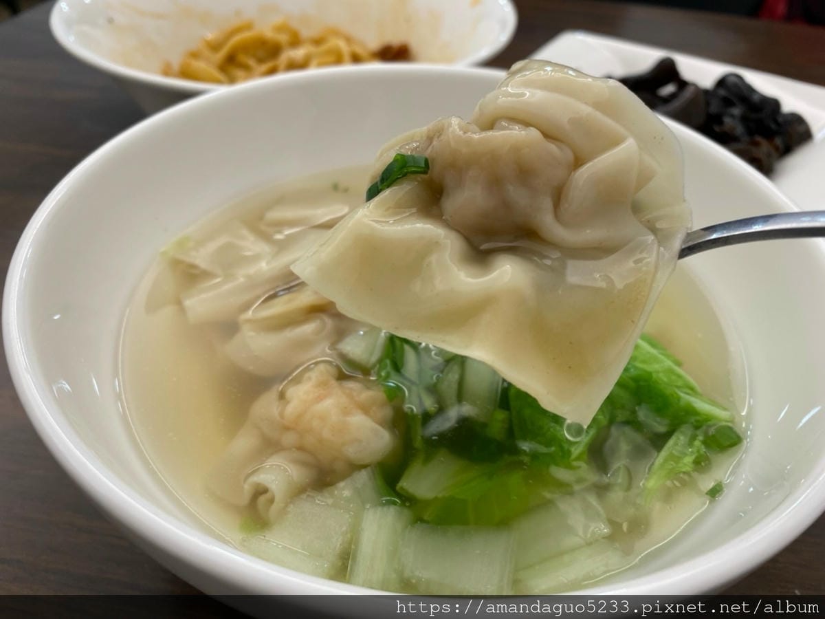 食記-台北市信義區巢飯麵食館用炒功征服信義區上班族味蕾 食記-台北市信義區巢飯麵食館用炒功征服信義區上班族味蕾