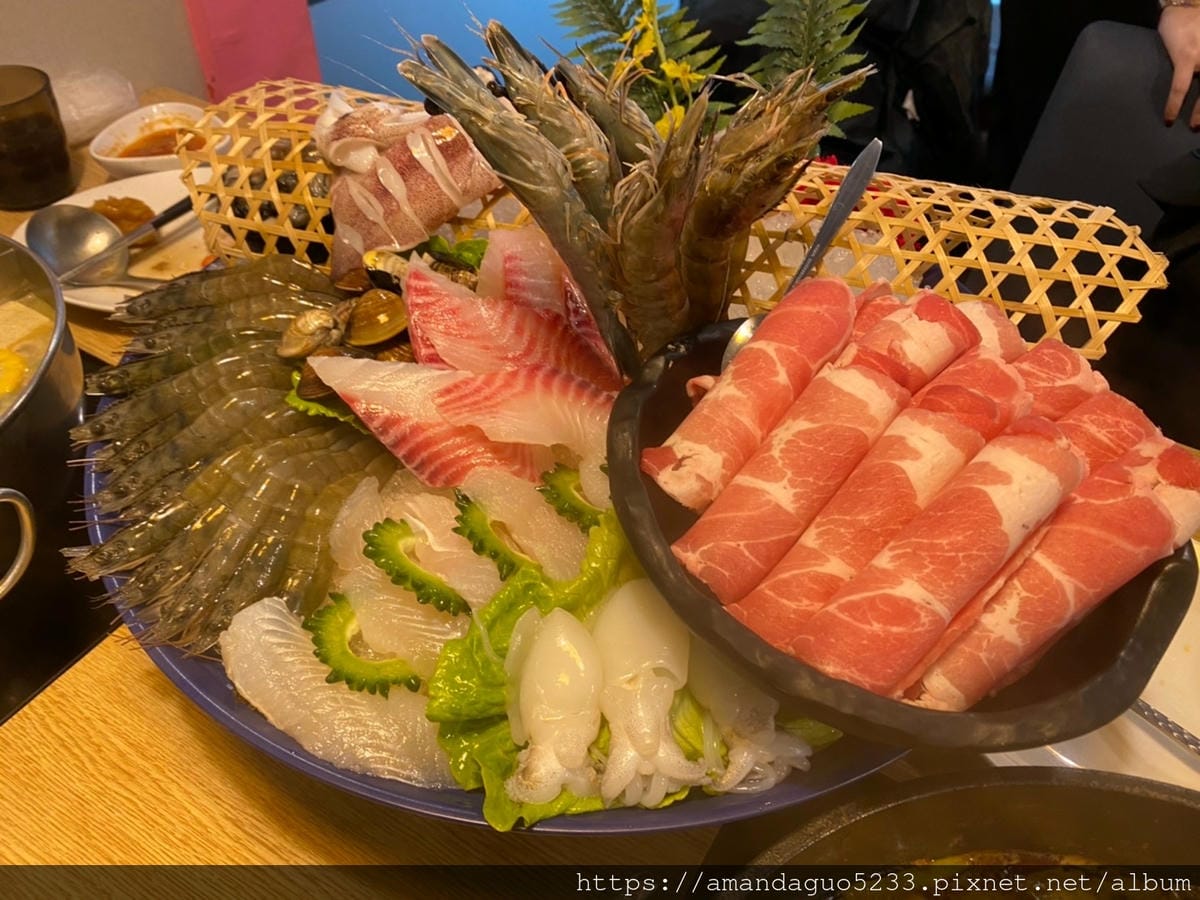 食記-台北市大安區肉多多火鍋(大安大安店)肉多多火鍋插