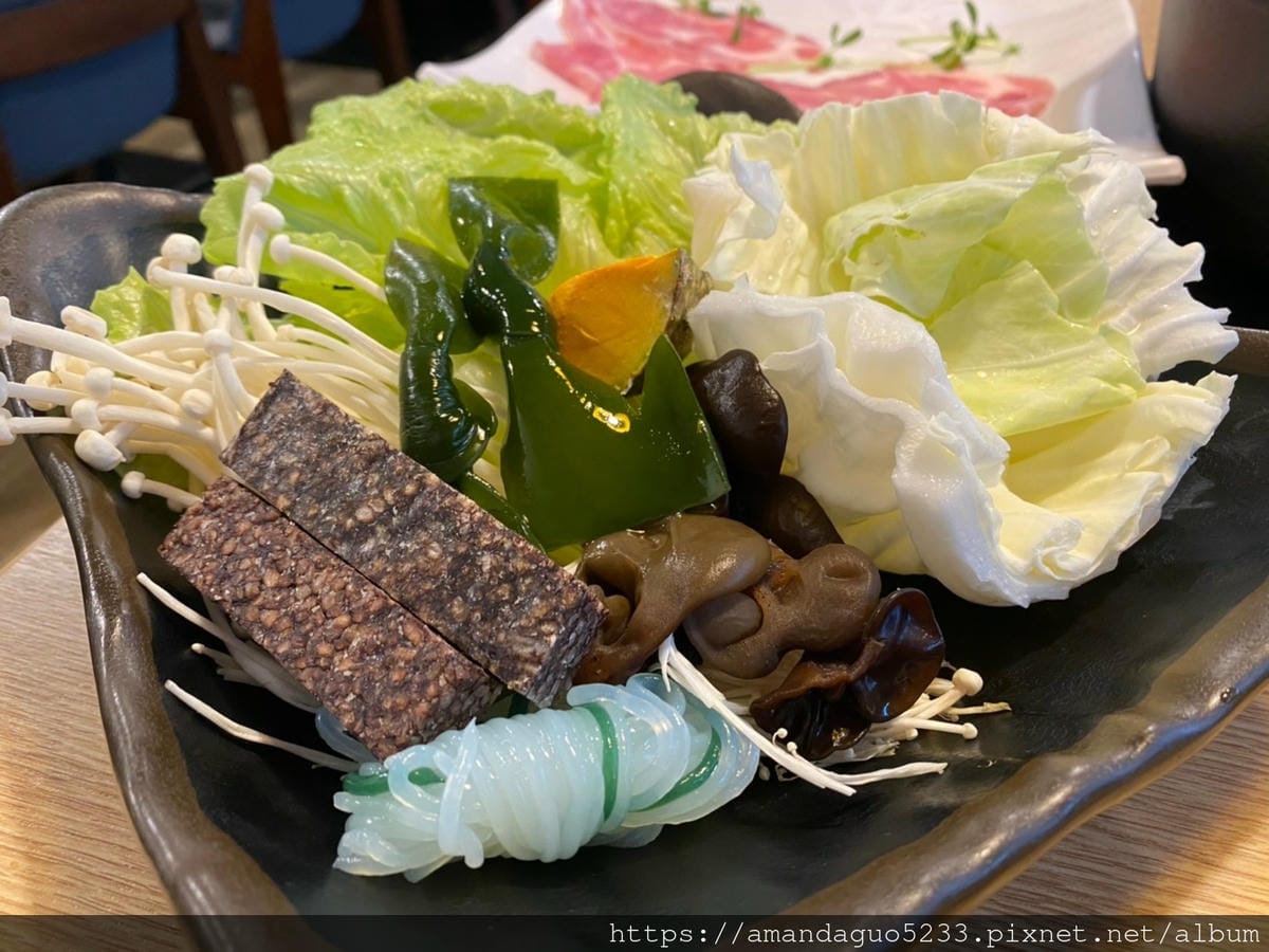 食記-台北市大安區肉多多火鍋(大安大安店)肉多多火鍋插