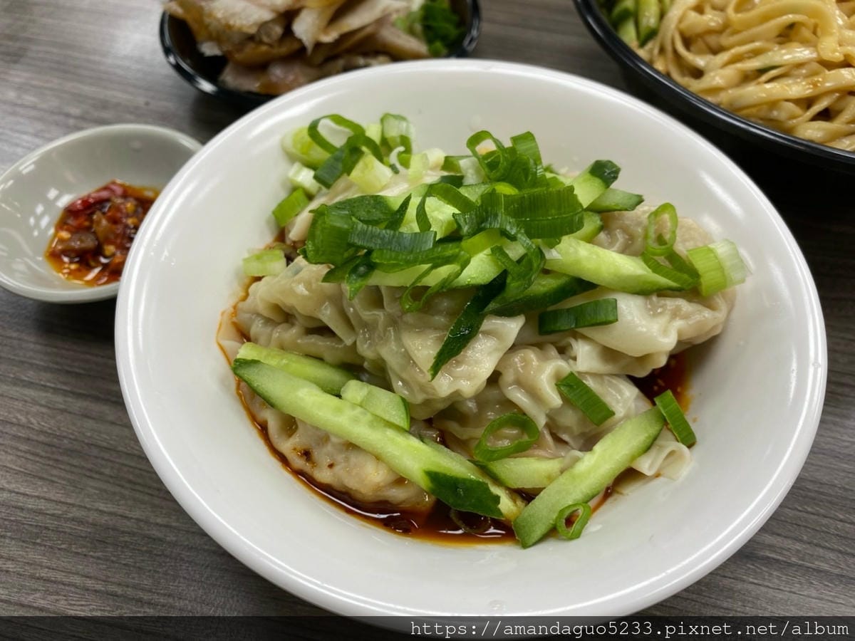 食記-台北市信義區新娘子麵館(忠孝店)信義區樸實簡單的