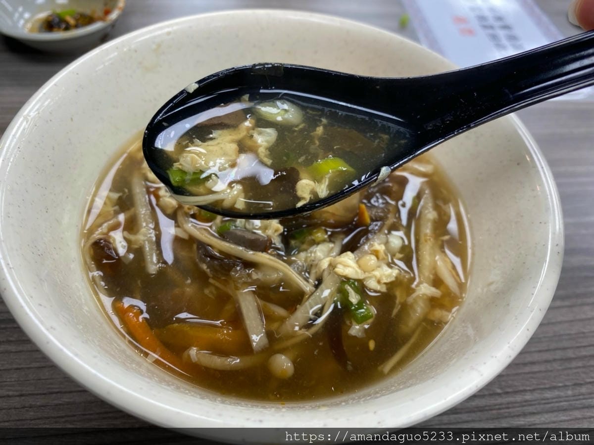 食記-台北市信義區新娘子麵館(忠孝店)信義區樸實簡單的