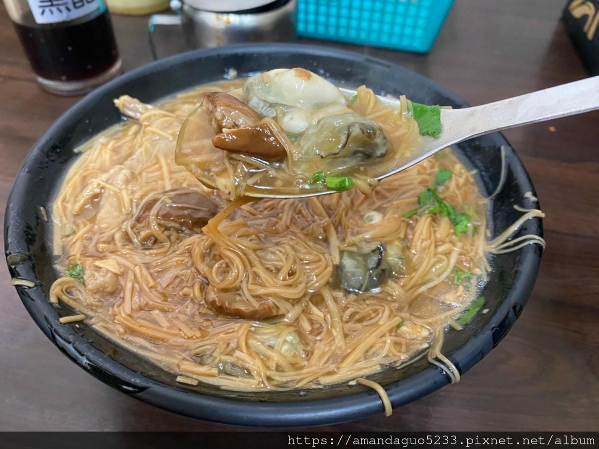 食記-台北市大安區樂業麵線六張犁站人氣麵線店,料多味濃