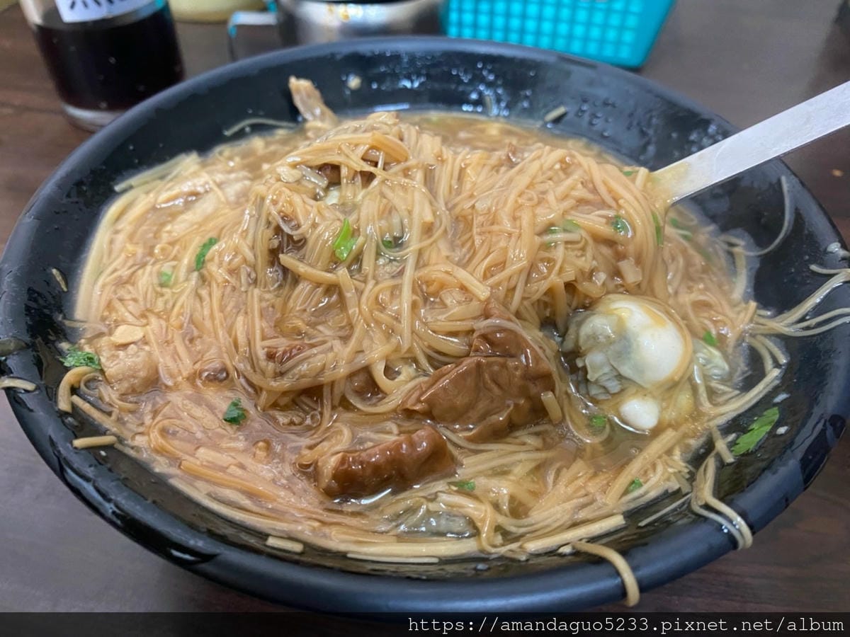 食記-台北市大安區樂業麵線六張犁站人氣麵線店,料多味濃