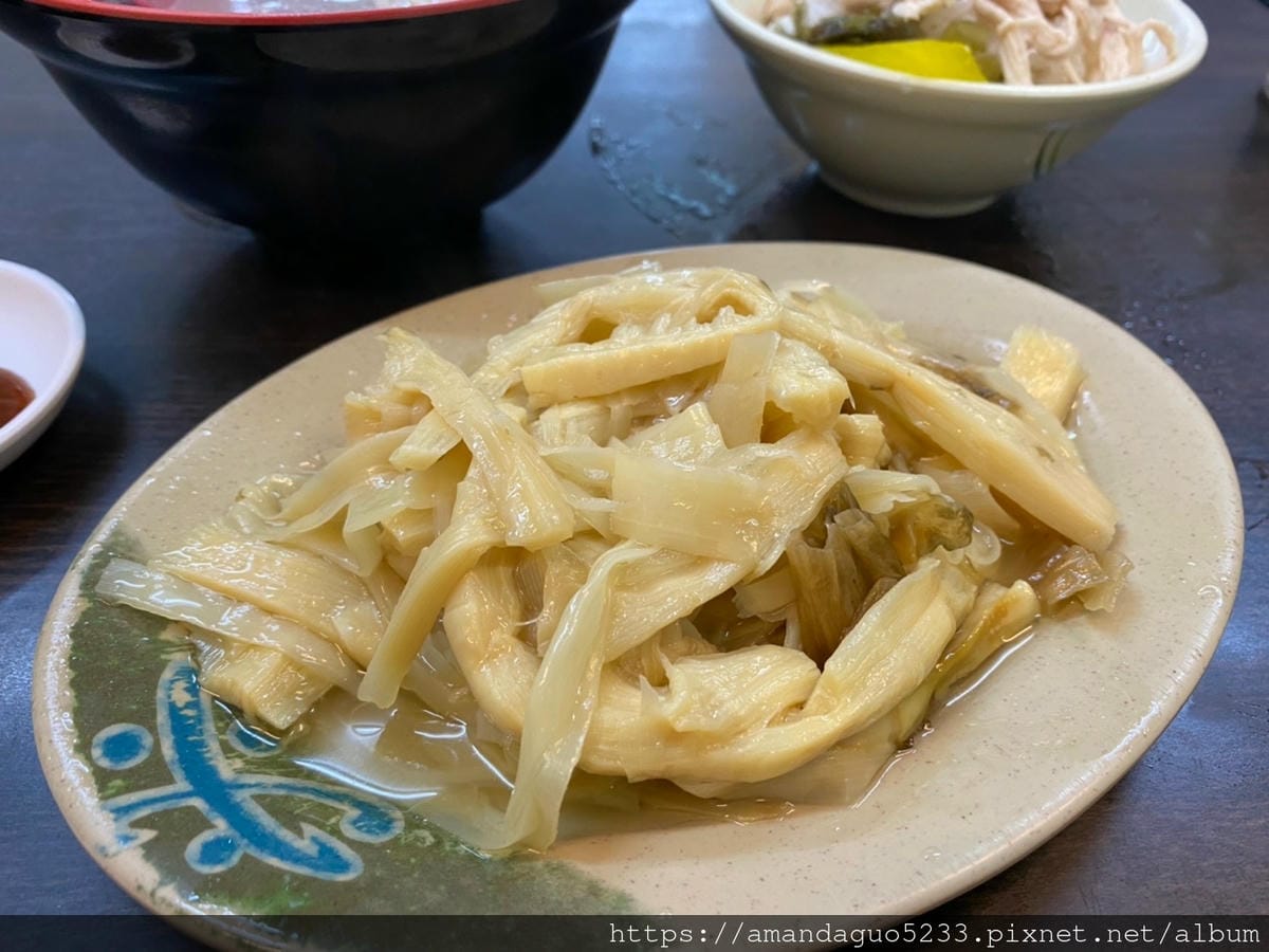 食記-台北市信義區建宏雞肉飯(信義店)市府站下午無休的