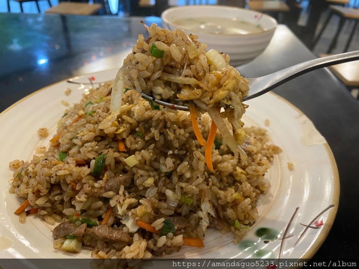 食記-台北市大安區四海木須麵忠孝復興站人氣美食,份量夠