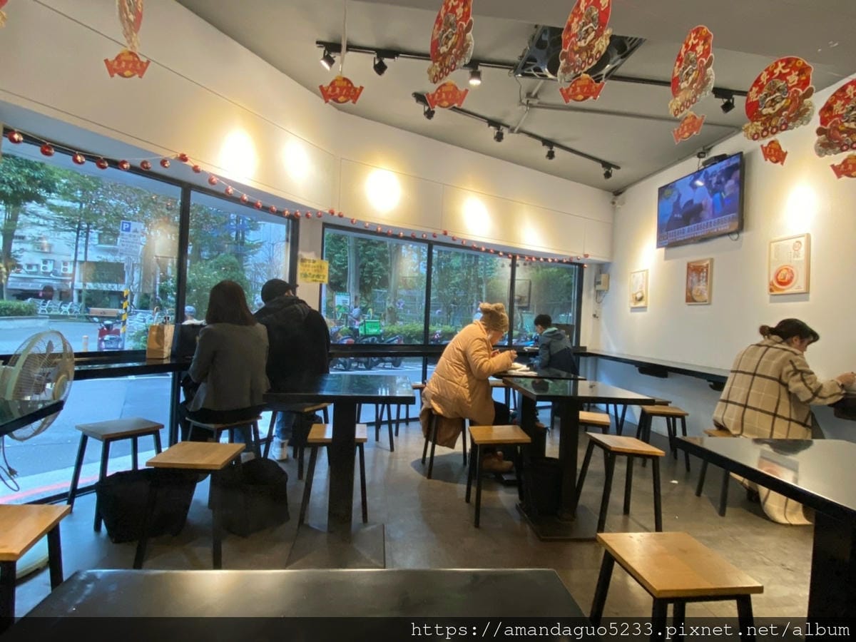 食記-台北市大安區四海木須麵忠孝復興站人氣美食,份量夠