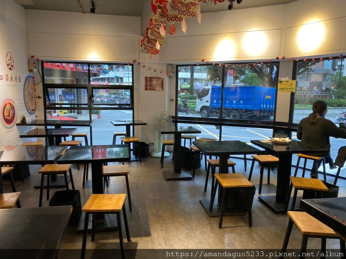 食記-台北市大安區四海木須麵忠孝復興站人氣美食,份量夠