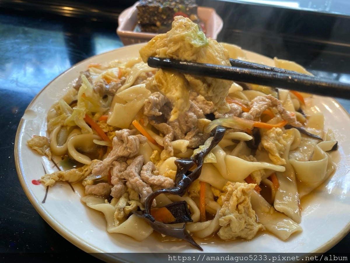 食記-台北市大安區四海木須麵忠孝復興站人氣美食,份量夠
