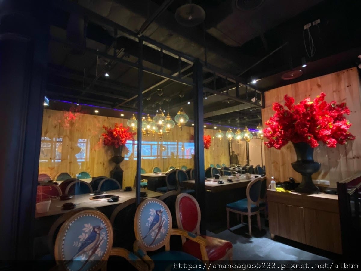 食記-台北市信義區辛巴適麻辣火鍋台北1號店來自澎湖的麻 食記-台北市信義區辛巴適麻辣火鍋台北1號店來自澎湖的麻