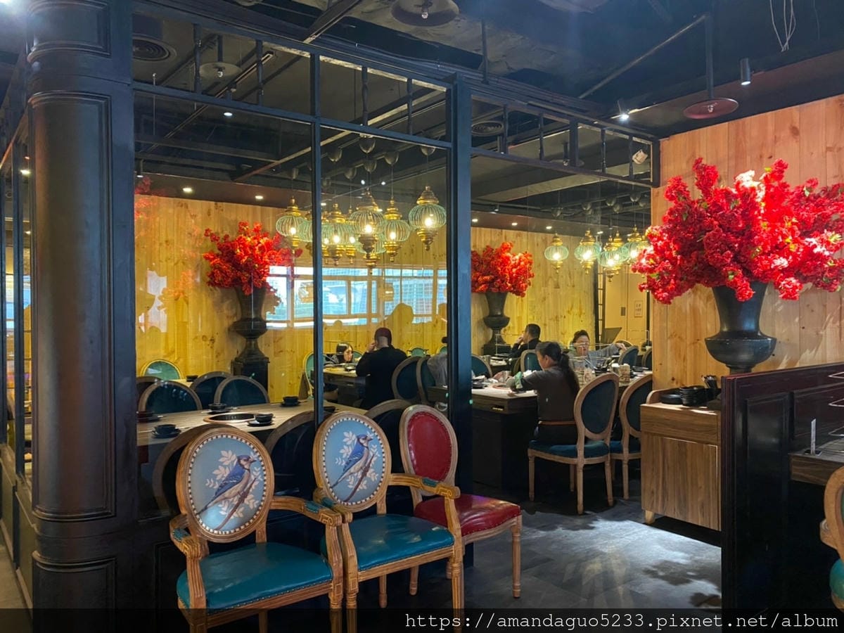 食記-台北市信義區辛巴適麻辣火鍋台北1號店來自澎湖的麻 食記-台北市信義區辛巴適麻辣火鍋台北1號店來自澎湖的麻