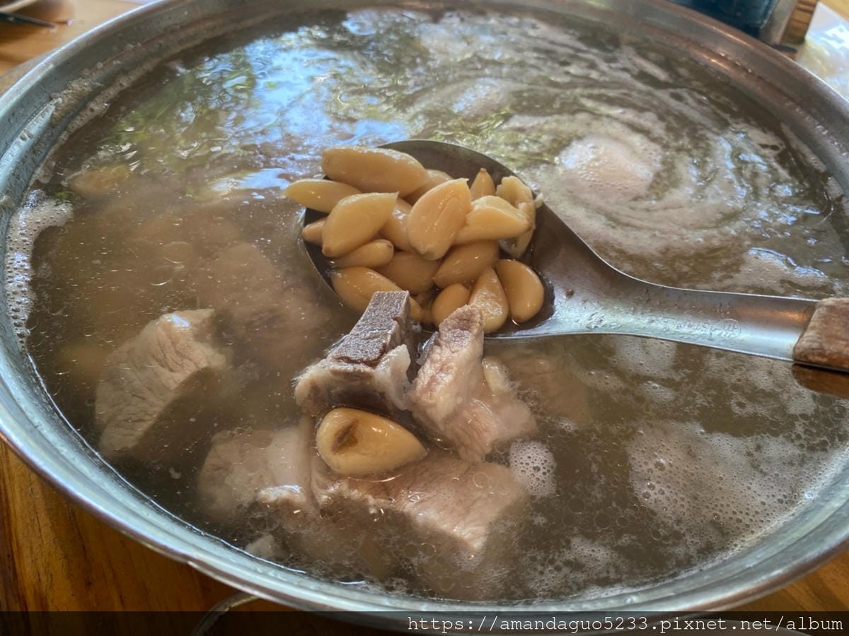 食記-新北市五股區碧瑤山莊到百年古厝庭園餐廳吃土雞,順